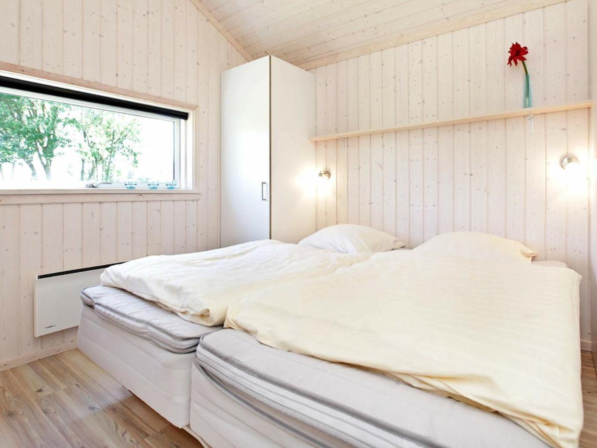 8 Person Holiday Home In Gro Enbrode Grossenbrode Exterior photo